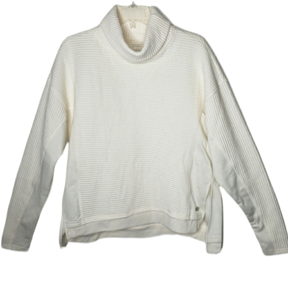 Tahari Tops - Tahari Sport Women’s Top Long Sleeve Medium Ivory Funnel Neck Pullover NWT